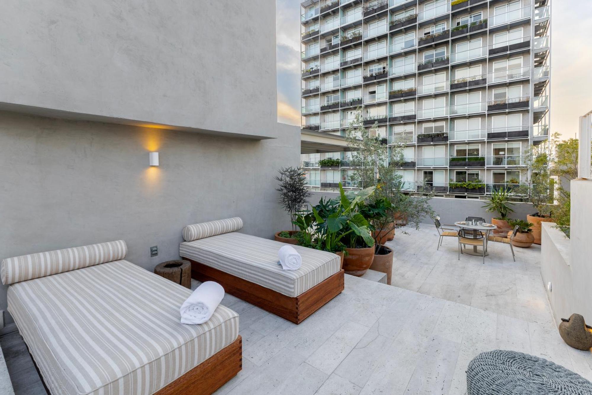 Capitalia - Luxury Apartments - Edgar Allan Poe Mexico by Eksteriør bilde